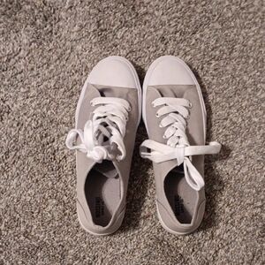 Mossimo Supply Co. Light Gray Sneakers